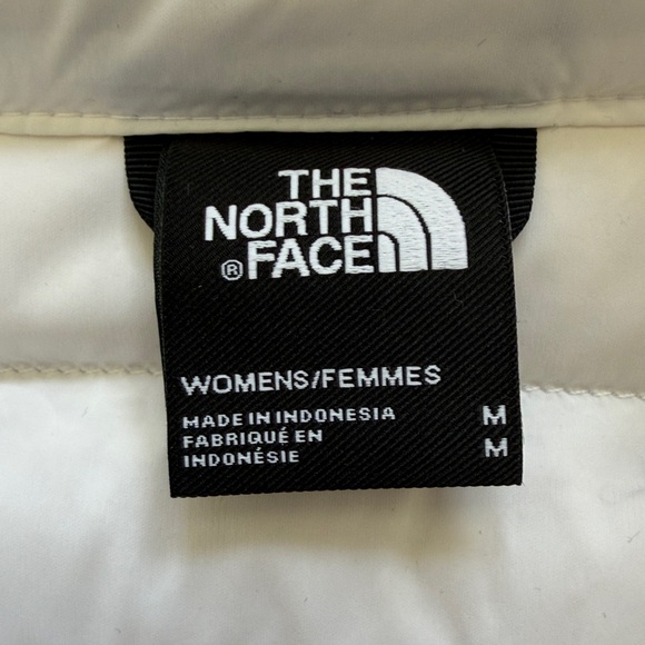 The NWOT North Face Stretch Seasonal Down Jacket - Picture 8 of 10